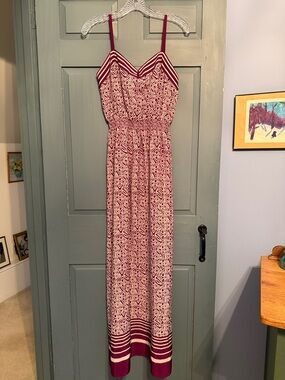 Loft Women's Geometric Print Maxi Dress in Burgundy and White